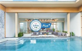 หิมมาพาน่า ไพลเวท ลักชัวรี่ พูลวิลล่า - SHA Extra Plus